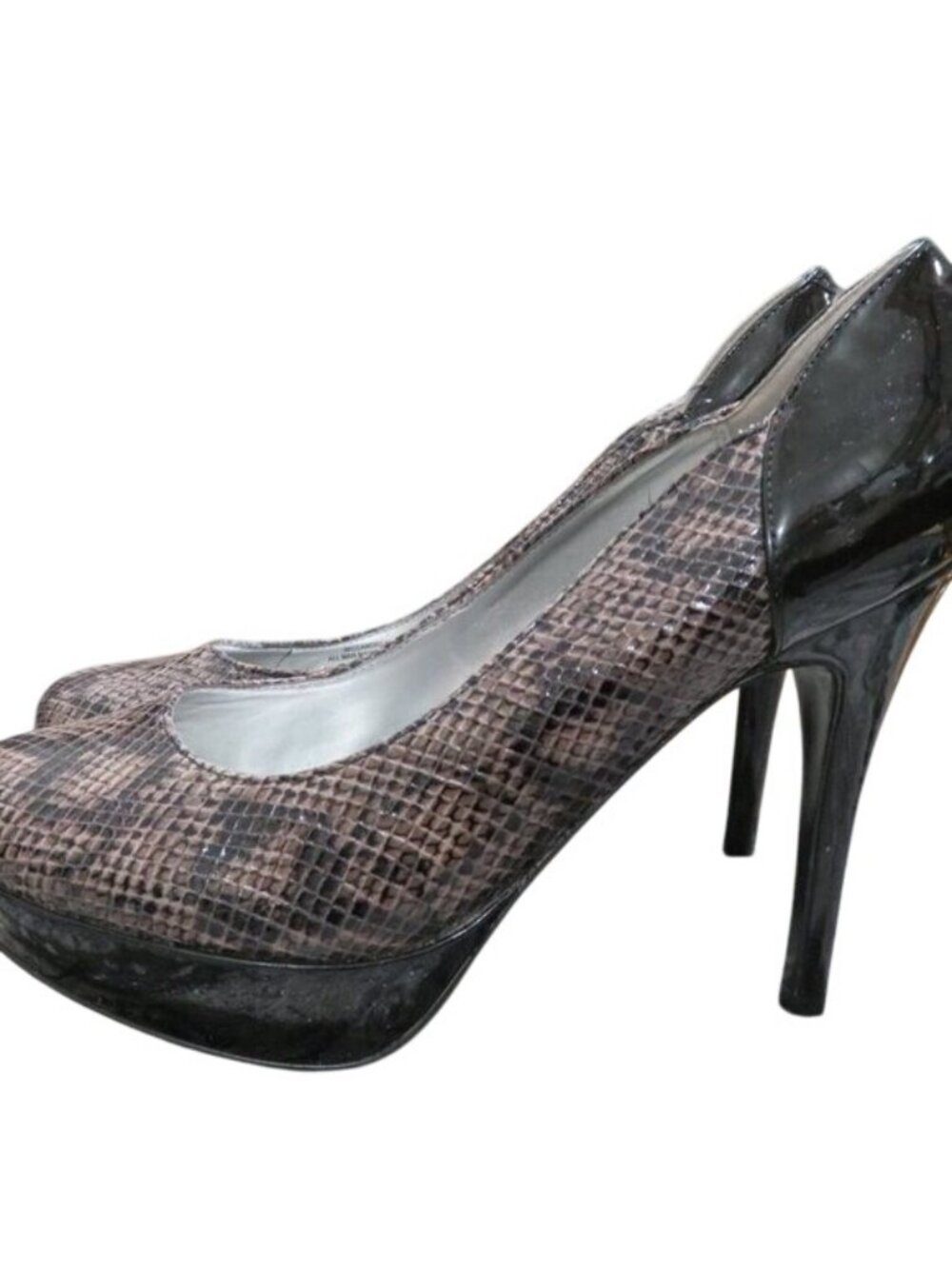 Guess by Marciano Andrea Vegan Leather Platform Snakeskin Heels Pumps stilettos